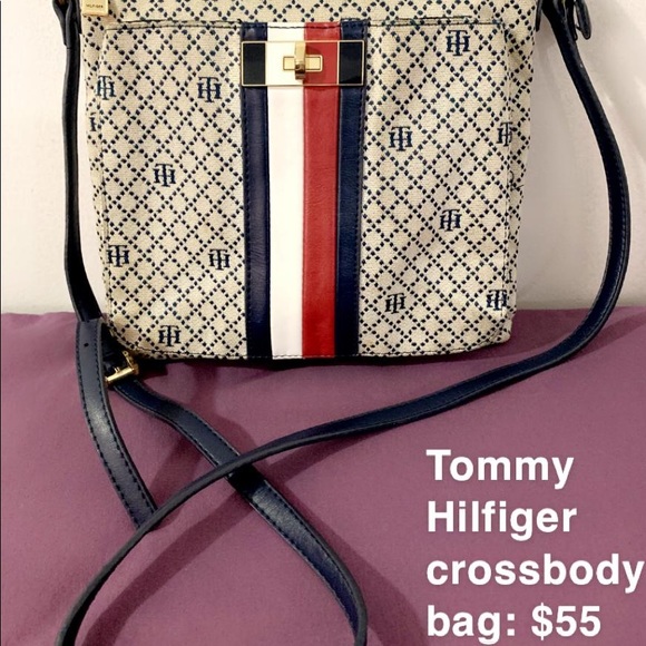 Women branded bags/purses - Picture 4 of 7